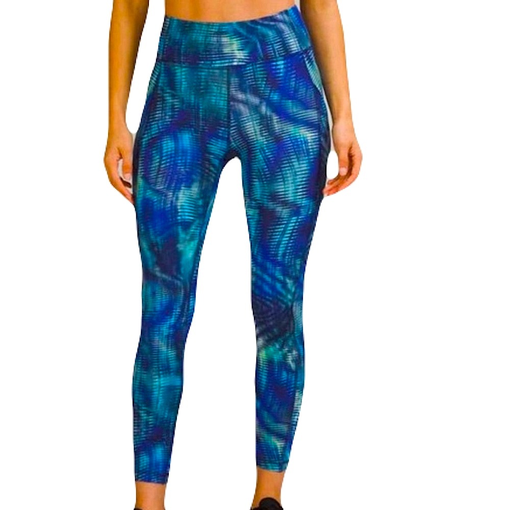 Lululemon Like New Invigorate High-Rise Tight leggings